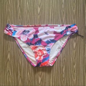 NWOT Shade & Shore Floral Bikini Bottoms